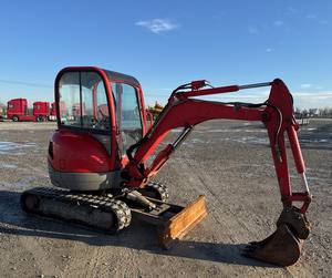 Mini-excavatrice U17 2025 pour moteur 1 tonne, capacité de la benne de 0,21 m, puissance de 20 kW, garantie de 4 ans, fabrication JCB - Product Image 3