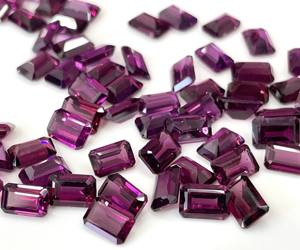 พลอยโกเมนโรโดไลต์สีชมพูธรรมชาติพลอยโกเมนตัดขนาดแปดเหลี่ยม7x9มม. พลอยโกเมนแบบหลวมสีชมพู - Product Image 1