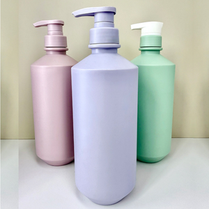 Botella de limpiador y acondicionador facial de alta gama de 750ml al por mayor, botellas de bomba de lavado de Gel de ducha y champú, fábrica de Vietnam Pavico - Product Image 1