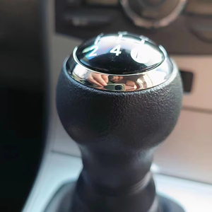 Perilla de cambio de marchas automática de PU apta para <span class=keywords><strong>AUDI</strong></span> <span class=keywords><strong>A4</strong></span> A5 B8 Q5 <span class=keywords><strong>s</strong></span>-<span class=keywords><strong>line</strong></span> con perilla cubierta de la manija engranaje konb - Product Image 5