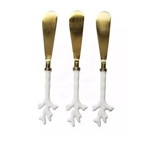 ชุดชีสและช้อนส้อมโลหะสีขาวสไตล์อเมริกัน ยอดขายดี เป็นมิตรกับสิ่งแวดล้อม เหมาะสำหรับโรงแรมและครัว - Product Image 1