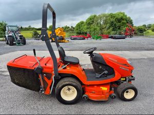 Top Supply Tondeuses à gazon KUBOTA GZD21HD D1105 Moteur diesel Transmission hyrdostatique maintenant disponible en stock. - Product Image 5