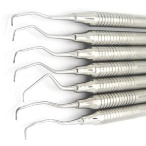 Vente flash : Kit Gracey Dogmatic International, 7 curettes dentaires manuelles en acier pour le traitement parodontal, le planification radiculaire et le calcul dentaire, certifié CE ISO - Product Image 3