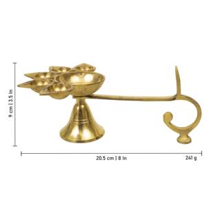 Diya traditionnelle en laiton Pancharati Aarti avec poignée pour Mandir, maison et bureau, décoration intérieure et cadeaux - Product Image 3