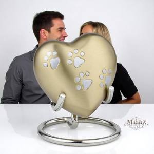 American Style Paw Heart Pet Cremation <b>Urn</b> with Stand Keepsake Memorial <b>Urn</b> <b>for</b> <b>Dog</b> and Cat <b>Ashes</b> Wholesale Pet <b>Urns</b> Supplier - Product Image 2