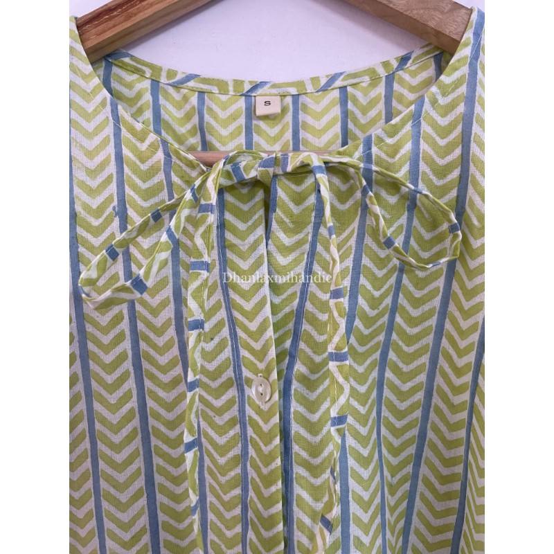 สีเขียว