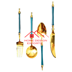 Ensemble de couverts en métal de luxe, finition or et patine, design attrayant, logo personnalisé, fabrication artisanale - Product Image 6