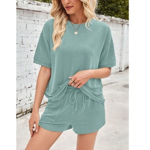 Meilleure qualité grande taille femmes décontracté été respirant à manches courtes coton t-shirt et ensemble court en gros BD - Product Image 4