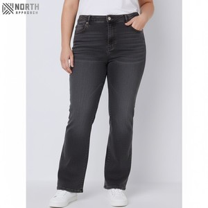 Jeans en denim pour femmes Jeans décontractés Nouvelle mode de jeans pour femmes Fabricant personnalisé Vêtements de rue de luxe à la mode pour femmes - Product Image 1