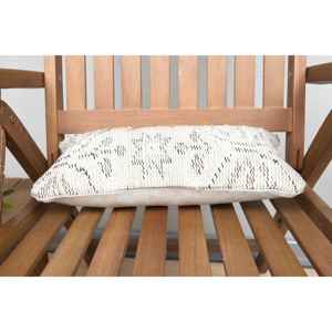 Oreiller Patchwork Kantha en laine beige 8x16 pouces Rustique Vintage Brodé Coussin Portable Style de Noël pour la voiture et la maison - Product Image 4