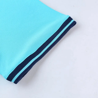 Ensemble de tenue de football Sky Pulse pour hommes |   Short d'entraînement à séchage rapide en jersey bleu clair à col en V et rayures géométriques marine