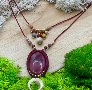 Ecklace-gargantilla en macramé con varios colgantes, gargantilla de perlas oonstone - Product Image 1