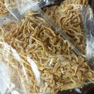 Rodajas de rábano seco, crujiente de forma natural, ligeramente dulce y rico en fibra, perfecto para sopas, ensaladas y platos tradicionales - Product Image 5