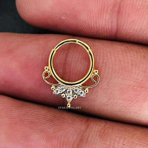 Piercing Daith Classique pour Femme en Or Massif 14K avec Diamant Naturel Taille Brillant Rond – Bijou Fin Idéal comme Cadeau - Product Image 1