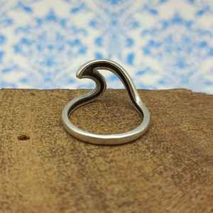 Anillo de bodas de plata de ley 925 hecho a mano con diseño ondulado atractivo de fábrica suministro directo al por mayor tienda en línea disponible - Product Image 2