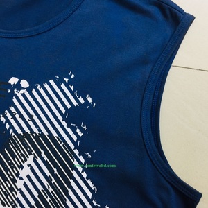 เสื้อกล้ามแขนกุดสำหรับผู้ชายผ้าฝ้ายโพลีเอสเตอร์นุ่มพิเศษน้ำหนักเบาพิมพ์ลายหน้าอกออกแบบได้ตามต้องการ - Product Image 4