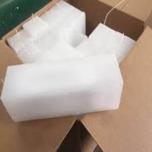 Cera de Parafina Sólida Cruda para Fabricación de Velas con Punto de Fusión 67 en Venta - Product Image 2