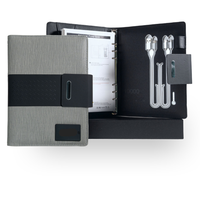 Batterie externe rechargeable Li-Polymère avec logo LED personnalisé à boucle magnétique, alimentation Micro USB, pour ordinateur portable, 8000 mAh, format A5