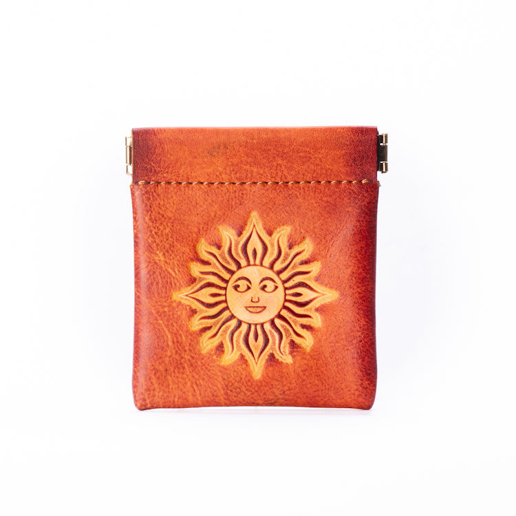 สีเหลืองพระอาทิตย์ตก