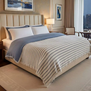 Cubrecama de Muselina Premium de 8 Capas con Rayas, Manta de Verano Refrescante - 100% Algodón Natural, 300 Hilos, Ecológico - Product Image 1