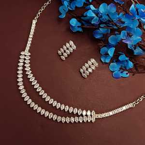 Fabricant indien bijoux Tannis argent plaqué CZ cristal pierre Coller Trandy mariée collier ensemble boucles d'oreilles bijoux pour femmes - Product Image 2