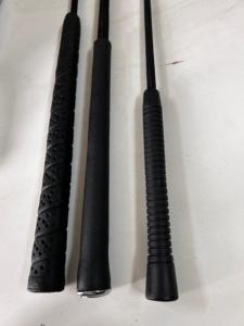 Látigo de caballo ecuestre de cuero genuino con mango de latón Equipo de entrenamiento ligero para carreras de caballos - Product Image 5