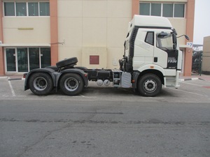 Nuovissimo 2022 FA W J6P-420/6x4/capo camion EURO 5 DIESEL 6 cilindri 265KW 420HP MANUEL trasmissione ad ingranaggi - Product Image 6