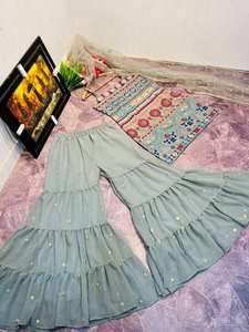 Impressionnant Faux Georgette Séquence Et Broderie Sharara Ensemble, Travail Manuel Nouveau Designer Wear Outfit Kurti Avec Palazzo Dupatta Ensemble - Product Image 5