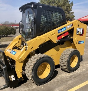 Compre Cargadoras Compactas CAT 2462D3 Nuevas y Usadas de 2022, de 9 Toneladas, con Motor Caterpillar de 55-75KW para Construcción a Precios Económicos - Product Image 1