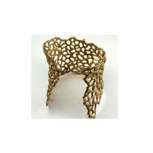 Rond de serviette le plus vendu Décoration de table en laiton pur faite à la main avec une boucle de serviette de table classique de qualité supérieure en Inde - Product Image 1