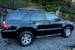 CERTIFICADO 2025 Toyota 4Runner TRD Off Road 4WD 2.4L Motor de 4 cilindros Coches con volante a la izquierda y derecha RhD vehículos usados a la venta - Product Image 4