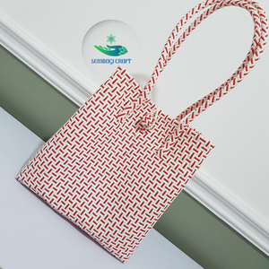 กระเป๋าทรงตะกร้าผ้าทอสำหรับผู้หญิงทำด้วยมือพรีเมี่ยมงานทำมือทำจากพลาสติกรีไซเคิลสไตล์อินโดนีเซีย - Product Image 5