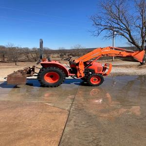 Tracteurs agricoles à roues Kubota L3200D 4x4 de qualité supérieure et assez usagés à vendre Acheter maintenant Tracteurs en excellent état - Product Image 5