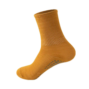Chaussettes de sport pour hommes en coton épais de haute qualité, personnalisables avec logo et design, chaussettes de basketball tricotées avec logo personnalisé. - Product Image 3