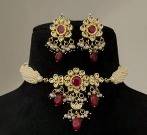 Ensemble collier et boucles d'oreilles de luxe de haute qualité en laiton plaqué or avec moissanite pour femme, idéal pour les mariages - Product Image 2