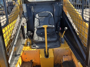 2042 Gebruikte <span class=keywords><strong>Mustang</strong></span> <span class=keywords><strong>Skid</strong></span> Stuurlader Te Koop Mini Voorlader Met Backhoe Core Componenten Inclusief Moog Hydraulische Pomp Motor