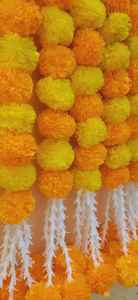 Top Quality Dual Color <b>Artificial</b> Marigold Genda <b>Flower</b> Garlands Strings with White Tassels <b>for</b> Home <b>Wedding</b> Event Decoration - Product Image 3