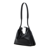 Tas Selempang Hitam Wanita Model Slouchy Segitiga Tekstur Pebbled Aksen Logam Detail Tali Samping Bahan Lembut Terstruktur Ritsleting