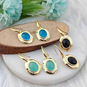 ต่างหูแฟชั่นทันสมัย ทรงตะขอ ประดับด้วยพลอยอะควาคาลซิโดนีทรงเหลี่ยม ชุบทอง 18k กรอบทองเหลืองรูปไข่ เหมาะสำหรับเป็นของขวัญในงานปาร์ตี้ - Product Image 6