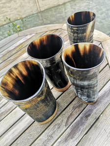 Verre artisanal en corne de buffle écologique, forme naturelle et design rustique - Product Image 1