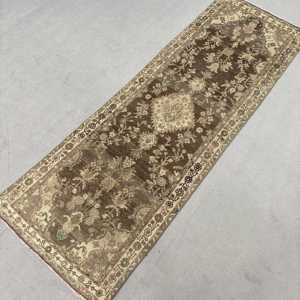 Tapis de couloir vintage 3x8,6 pi (91x263 cm), tapis persan turc brun - Product Image 2