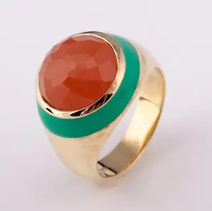Мужское кольцо с натуральным персиковым лунным камнем