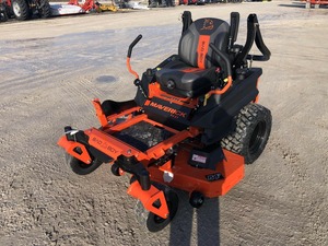 เครื่องตัดหญ้าแบบนั่งขับ รุ่น 2024 Bad Boy MAVERICK 5400 เครื่องยนต์ 2 จังหวะ และ 4 จังหวะ ระดับอุตสาหกรรม - Product Image 6