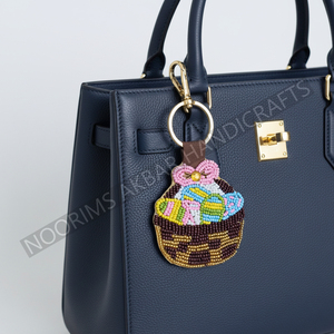 Breloque initiale en perles rondes, idéale pour les grossistes en accessoires et les vendeurs axés sur l'artisanat - Product Image 5