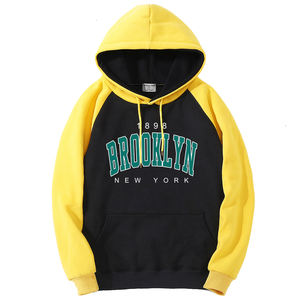 2025 New York couleur Collision à capuche unisexe dessin animé imprimé manches raglan coupe ample polaire chaud sweat à capuche Streetwear - Product Image 3