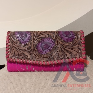 กระเป๋าสตางค์หนังทำจากขนสัตว์โลหะดีไซน์ใหม่กระเป๋าคลัทช์อเนกประสงค์สำหรับผู้หญิงขายดี - Product Image 1