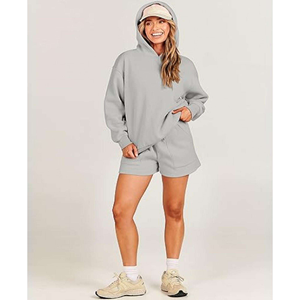 Conjunto informal de dos piezas con capucha y pantalones cortos para mujer a la moda, conjunto informal acogedor y elegante para gimnasio, yoga o paseos - Product Image 5