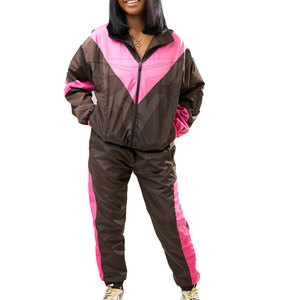 Costume de sport coupe-vent pour femmes Survêtements de sport coupe-vent d'hiver à vendre Survêtement pour femmes au design personnalisé - Product Image 1