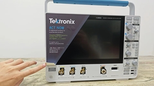 ออสซิลโลสโคป Tekko รุ่น MDO32 มือสอง ขาย 500MHZ - Product Image 1