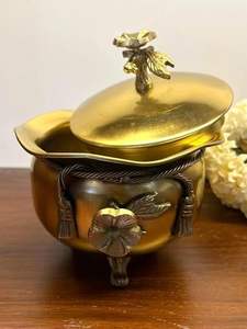 Recipiente económico de latón ligero y elegante para tiendas pequeñas para almacenamiento de alimentos, tarro de latón elegante de bajo costo - Product Image 4